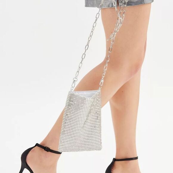 Silver tone chainmail metal mesh mini bag with chain strap - Picture 11 of 11